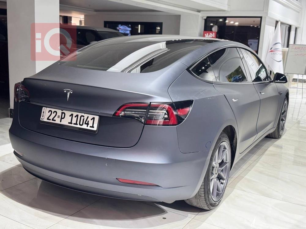 تێسلا مۆدێل 3